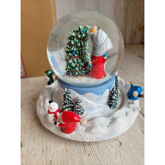 Roman Gittle dome Gnome snow globe wind up movement music Xmas - Picture 6 of 9